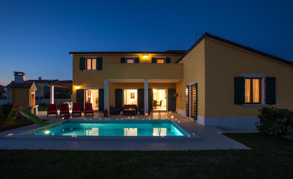 Vilanija Villa *