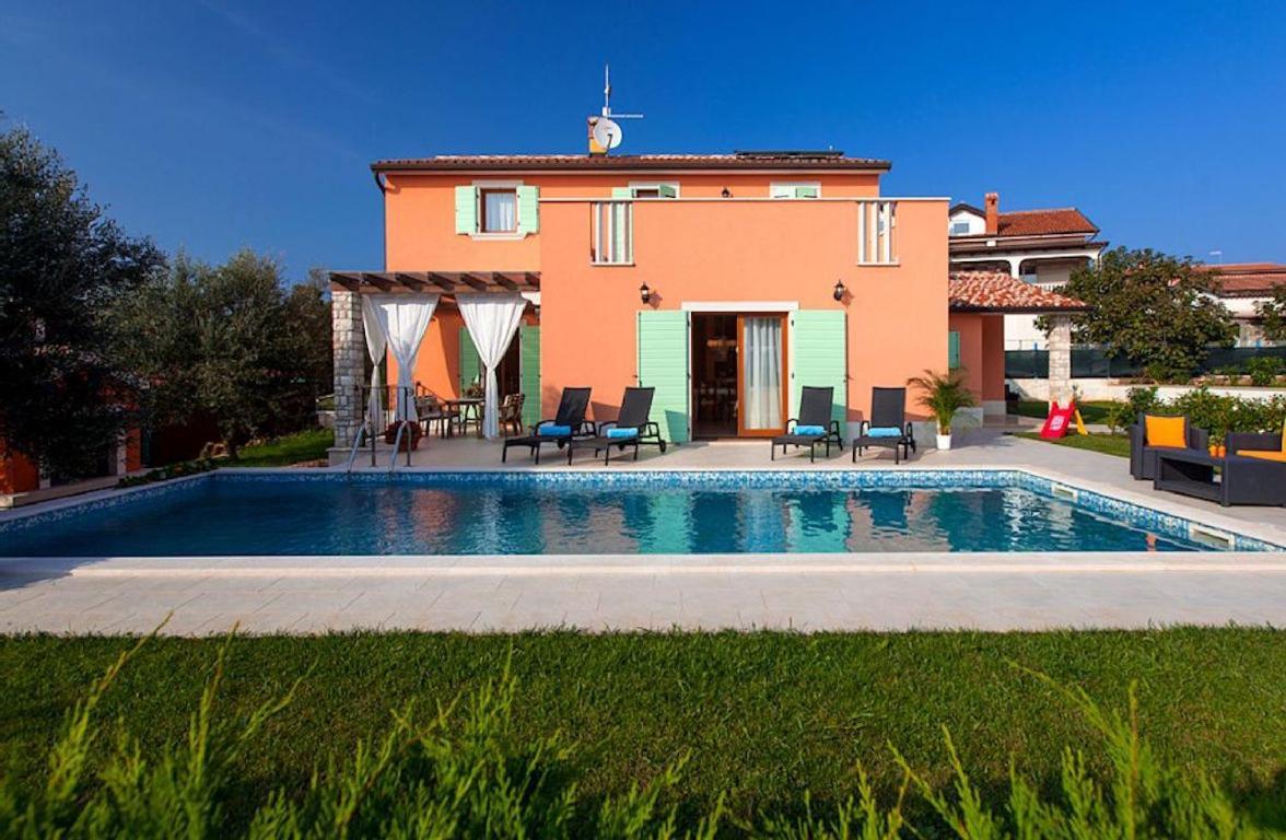 Vilanija Villa