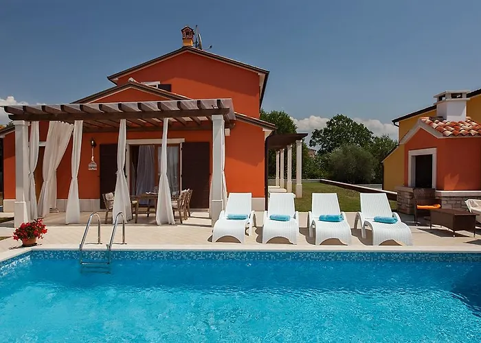 Villas Vilanija
